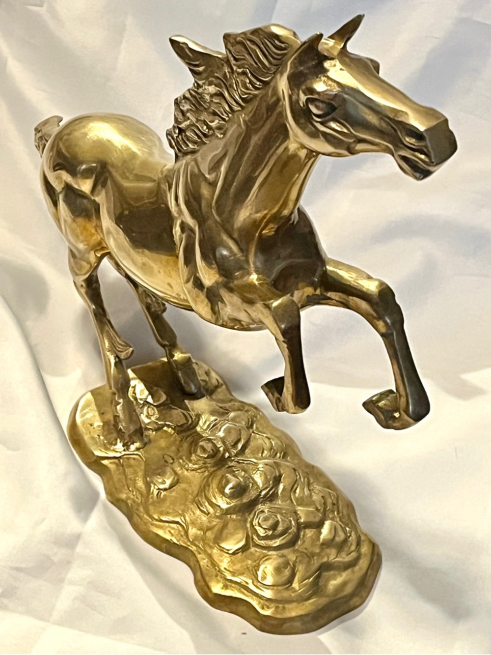 Solid Brass Horse Mid Century Modern Statue 13 In Tall 16.5' In Wide Sculpture
